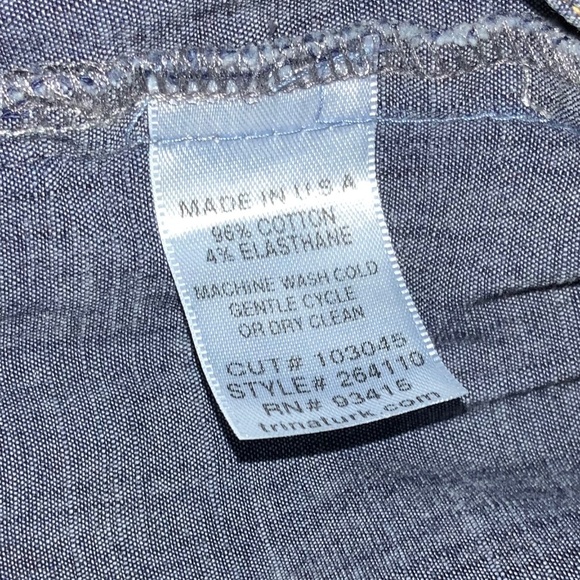 Trina Turk Blue Denim Cargo Capri Short Pants Size 8 - Picture 9 of 9